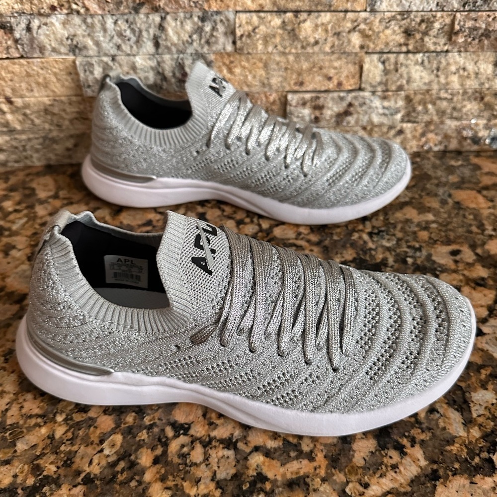 Apl Techloom Wave Sneaker Metallic Silver View 2